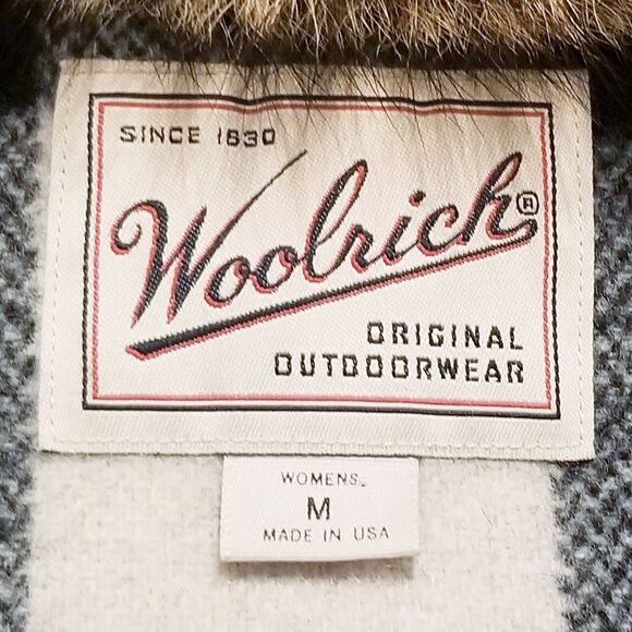 Woolrich Vintage Coat Women M Buffalo Check Black Cream Wool Fur Trim Hooded USA - Picture 4 of 5